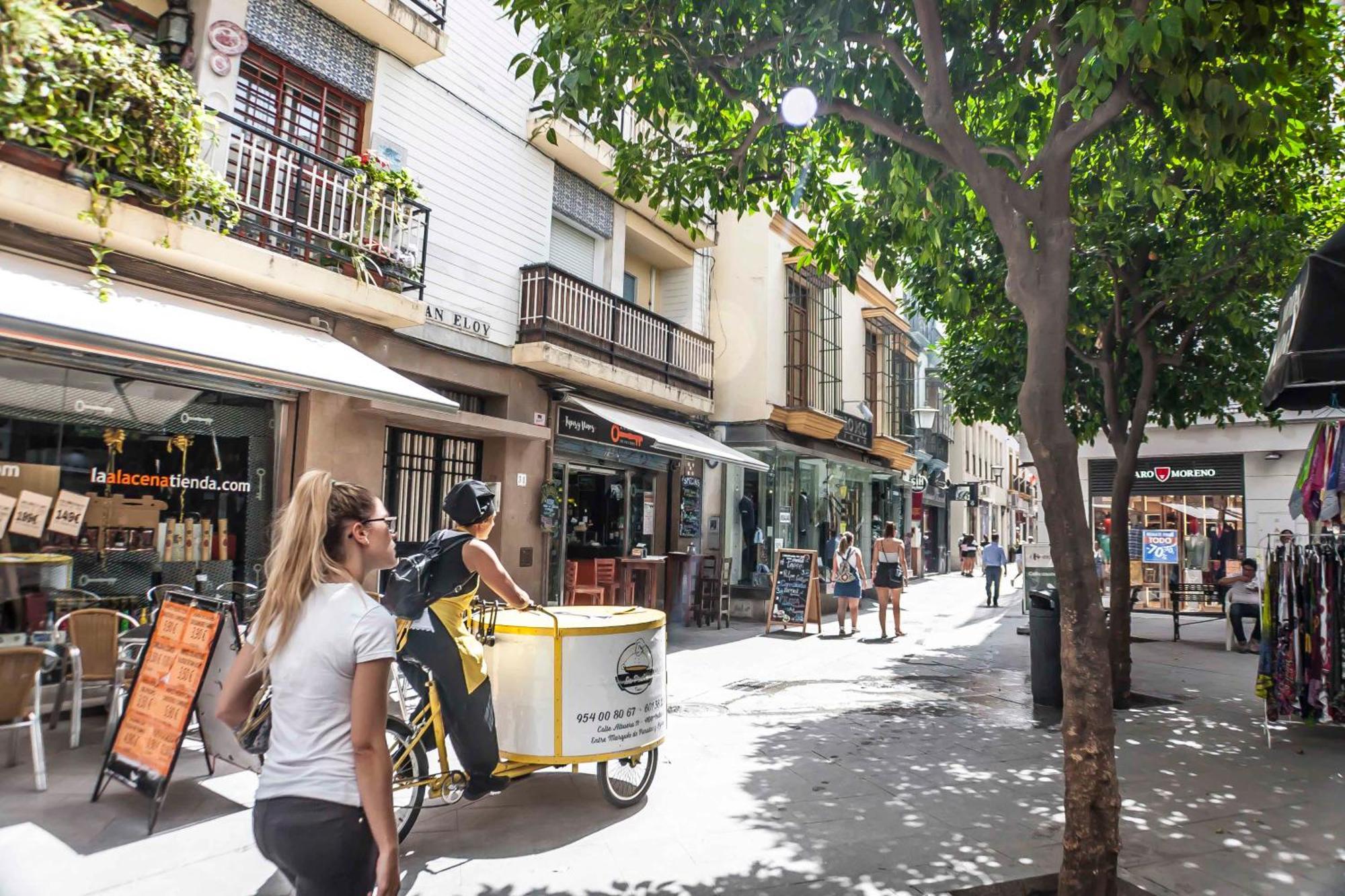 Apartamento Estrella Giralda By Valcambre Sevilla Exterior foto